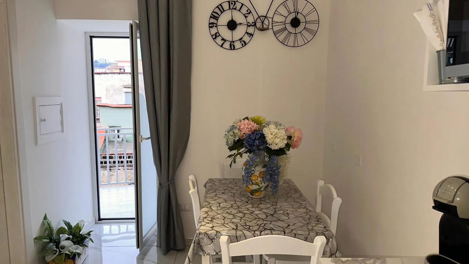 Eleven Home Naples 0*,  Italy