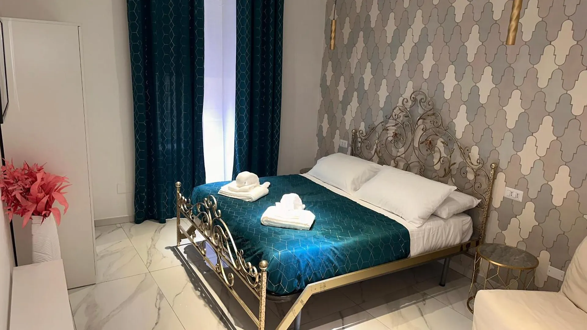 Eleven Home Napoli Italia